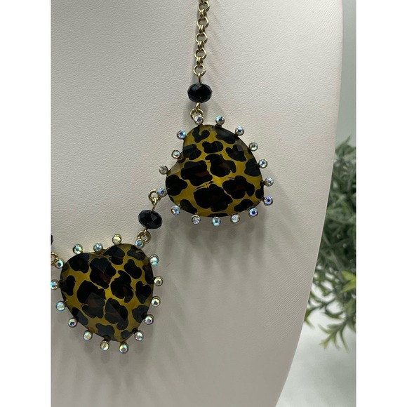 Betsey Johnson Triple Heart Animal Print AB Rhinestone Necklace new - Picture 3 of 14